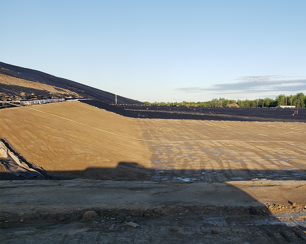 36,000 Cy Of Clay Installed At Juniper Ridge Project